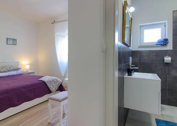 Memory Βίλα Μεντουλίν