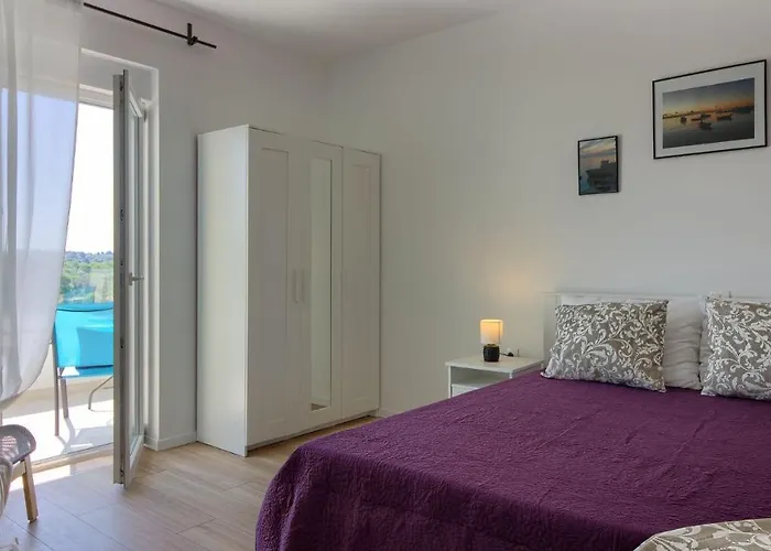 Βίλα Memory Μεντουλίν